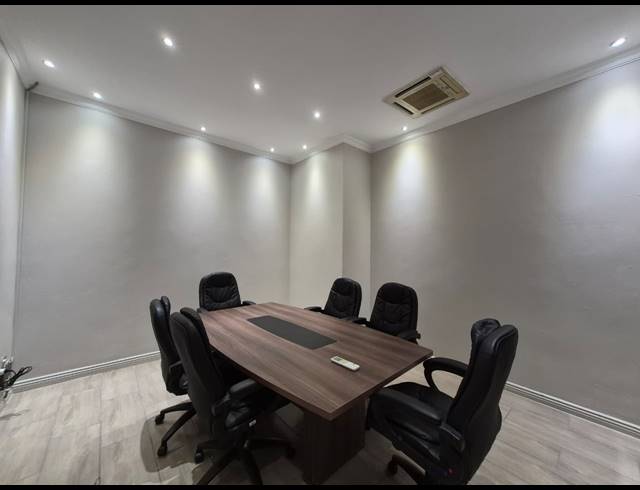 549M² OFFICE TO LET IN ROSEBANK
